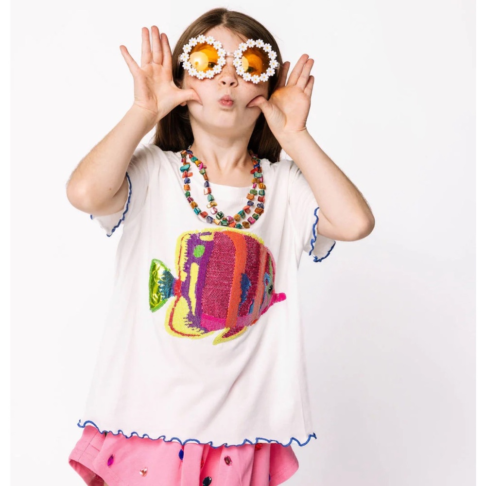 Brand New KIDS QUEEN OF SPARKLES QOS Fish Shirt
